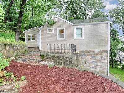 Property at 13 Mountain Glen Rd, Ringwood, NJ