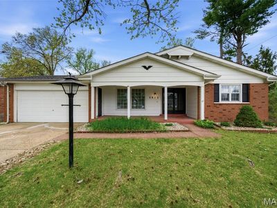 2975 Dover Dr
