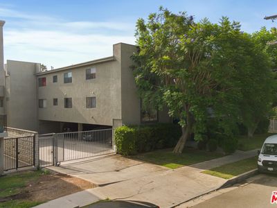 6590 Hazeltine Ave #307
