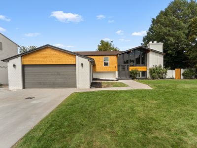 1474 W Stern Dr S