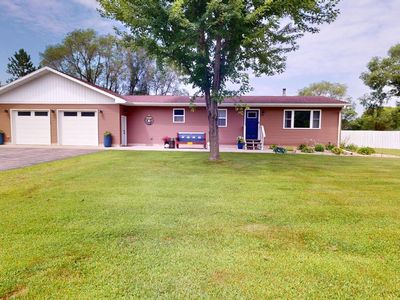 N7781 Amsterdam Prairie Rd