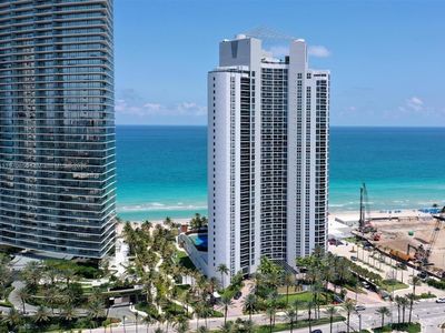 18911 Collins Ave APT 2505