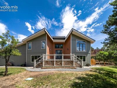 6815 Oak Valley Ln