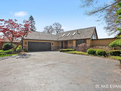 4069 Forest Point Dr