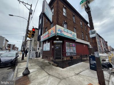 446 W York St