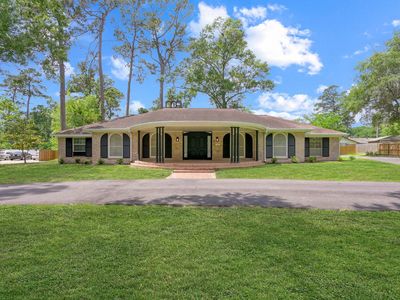 3 Briarwood Dr