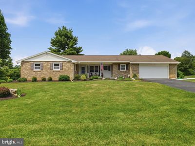 207 Sherwood Dr