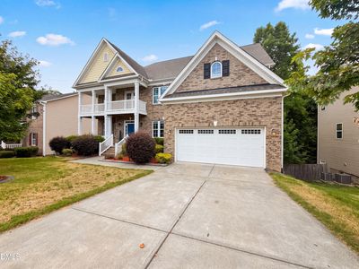 320 Knollcrest Ln