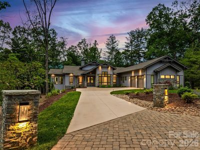 17 Nestlewood Dr