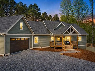 218 Oak Wood Ln