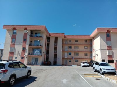 6820 W Flagler St APT 409