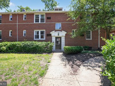 102 N George Mason Dr APT 2
