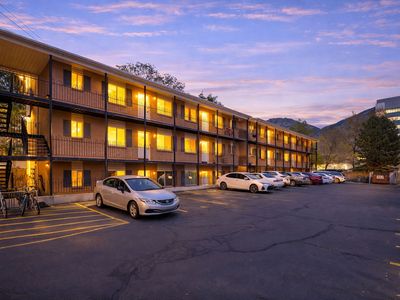 164 N 400 W APT 10