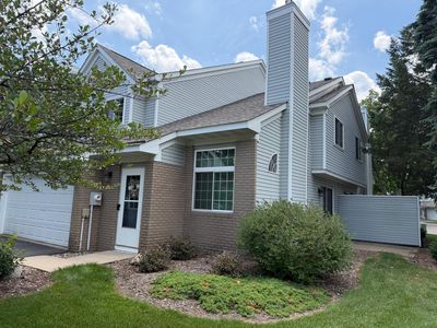 Property at 510 Lovell Ave APT 4, Roseville, MN