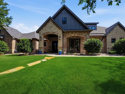 4482 Lake Breeze Dr