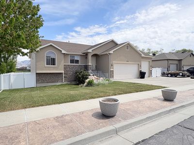 3038 N 3325th Mdw W