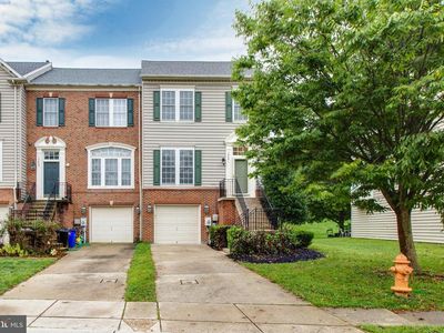 10641 Hillingdon Rd