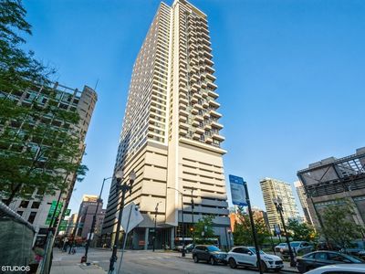 235 W Van Buren St Unit 4222