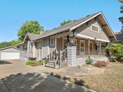 345 N Yale Ave