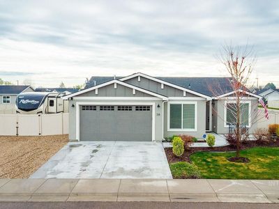 Property at 318 Red Rose St, Wilder, ID