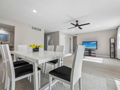 5843 Cambridge CIRCLE #2