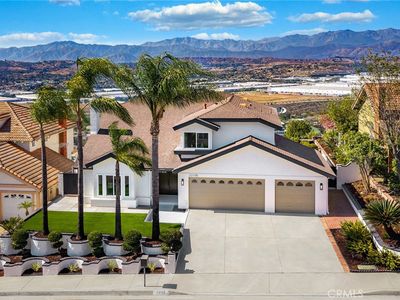 22105 Birds Eye Dr
