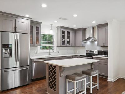 1866 Boulderview Dr SE