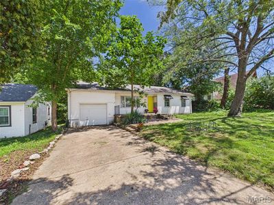 250 Sherman St