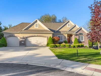 2066 E Tivoli Ct