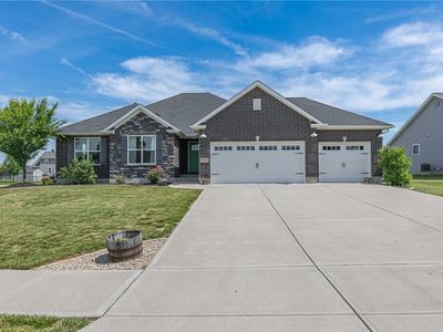 100 Union Crossing Dr