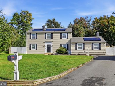 6 Tudor Ct