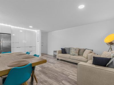 555 NE 123rd St APT 218-A