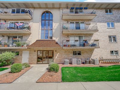 6264 S Gullikson Rd APT 4A