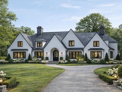 3 Noel Ln