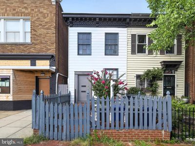 1102 K St SE