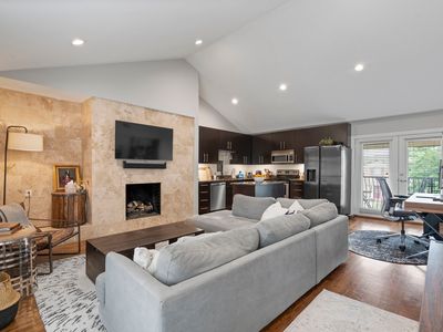 5816 Birchbrook Dr APT 214