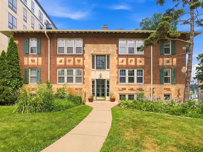 3400 List Pl APT 5