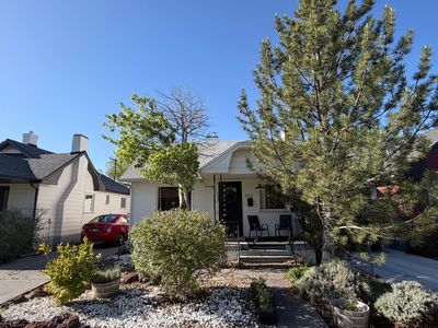 242 E Downington Ave