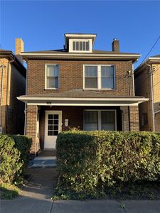 526 Ridge Ave