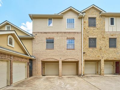 1402 Parker Ln APT 3