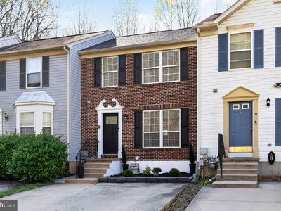 10 Dovetree Dr