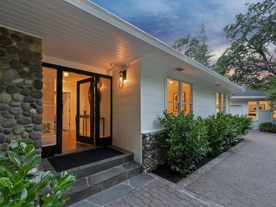 16 Southwood Avenue