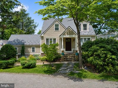 84 Lambertville Hopewell Rd