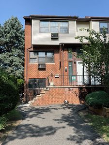 316 121st St #72A