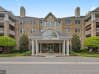 210 Belmont Forest Ct Unit 306