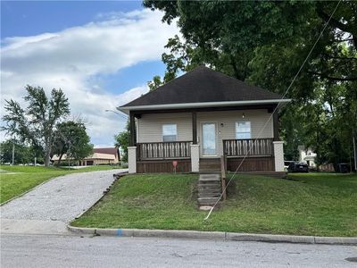 143 E Short Ave