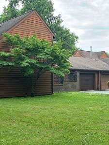 294 Higgins Dr