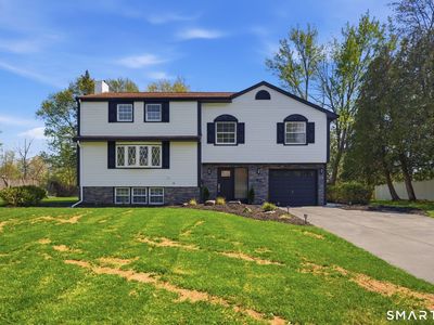 32 Brentwood Drive