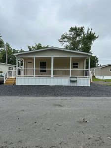 35 Tree Line Ln