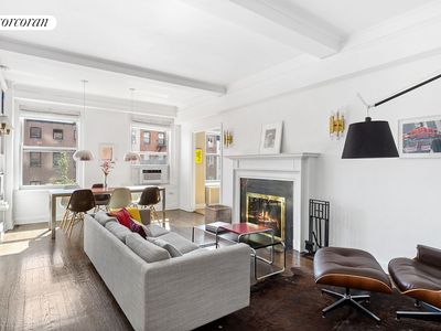 242 E 19th St APT 4B